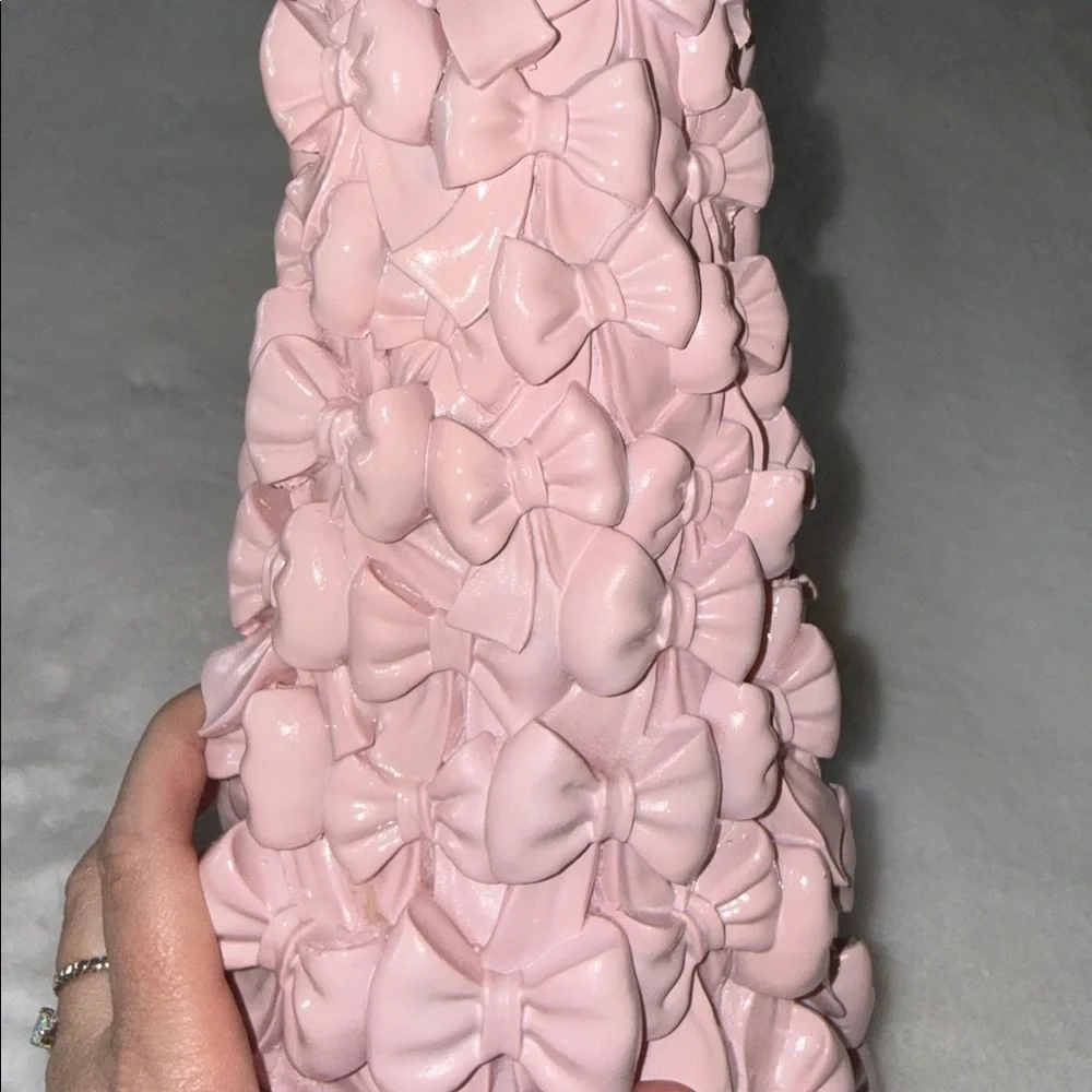 NEW Cupcakes & Cashmere Pink Bow  Tree